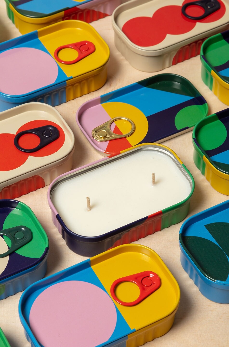 BLOCK DESIGN Bougie parfumée en boîte Tinned Goods - Candle Lover Maison MULTICOLORE 3