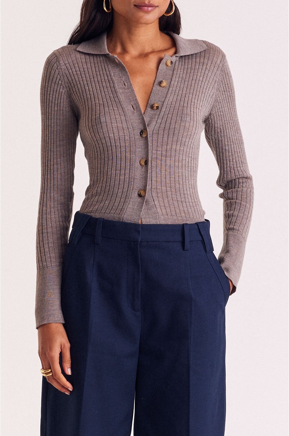 BALZAC PARIS Pantalon arrondi raccourci à pinces en toile Tristan Femme BLEU FONCE 4