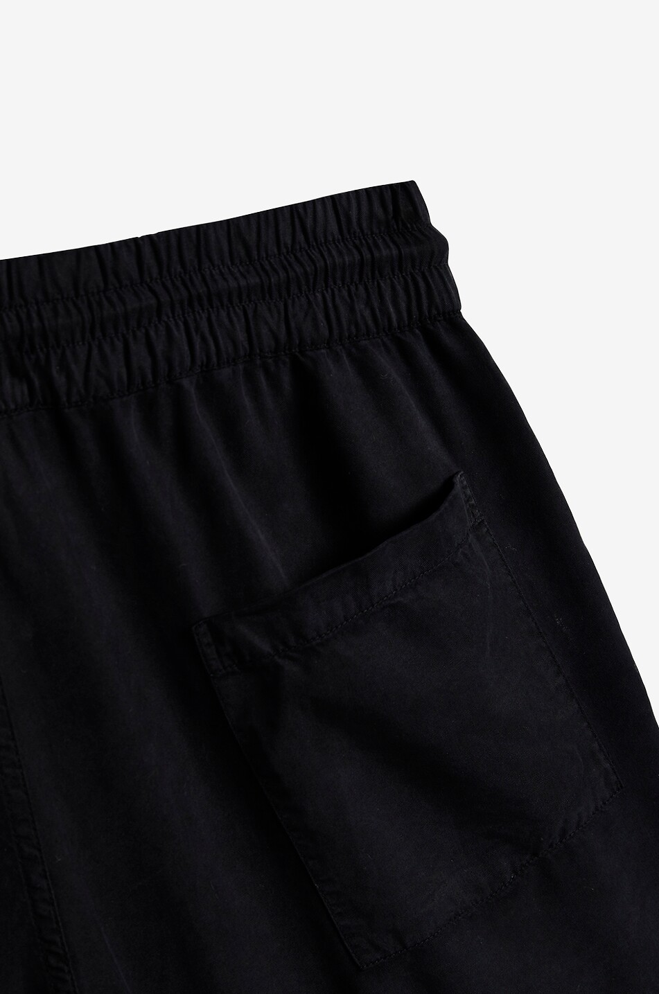 PORTUGUESE FLANNEL Dogtown breezy twill shorts Men BLACK 4