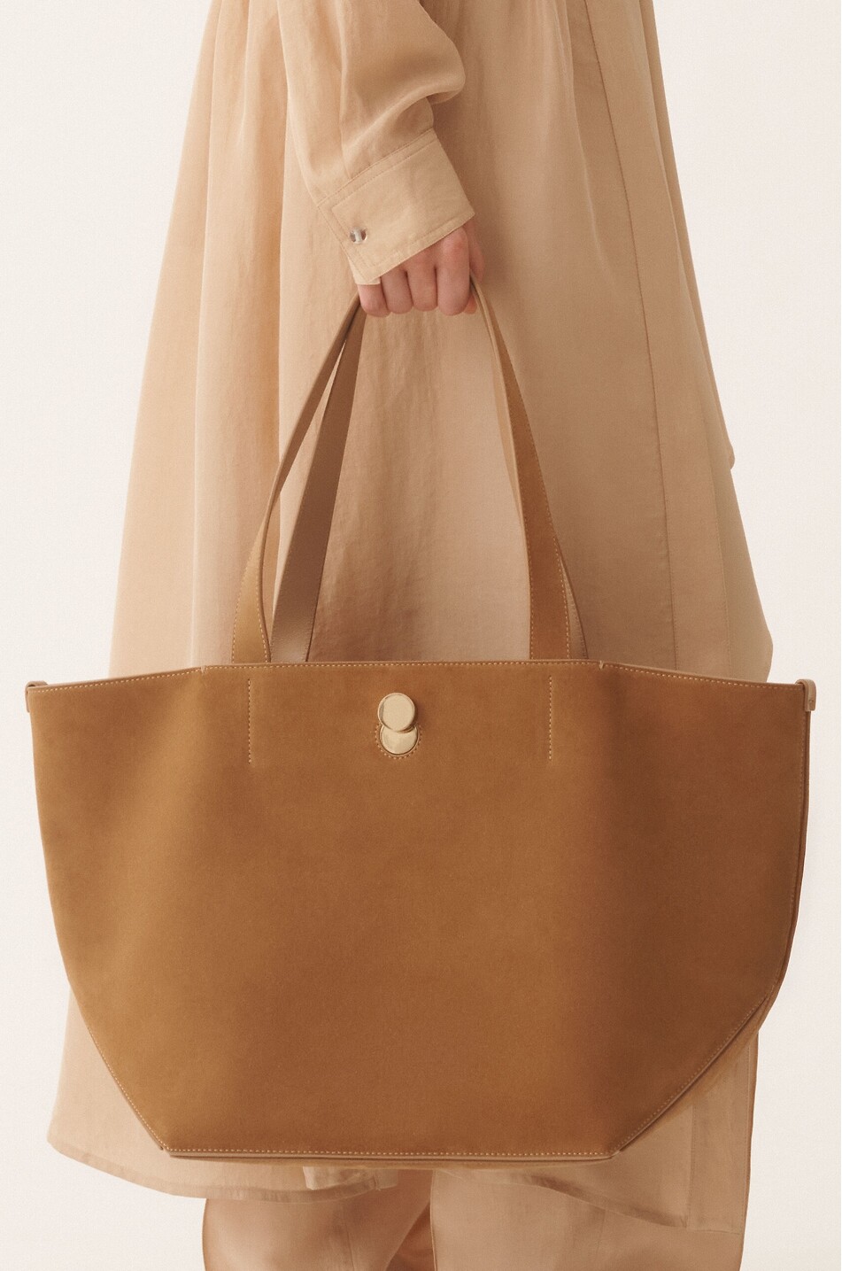 FABIANA FILIPPI Eclissi trapezoid suede tote bag Women COGNAC 3