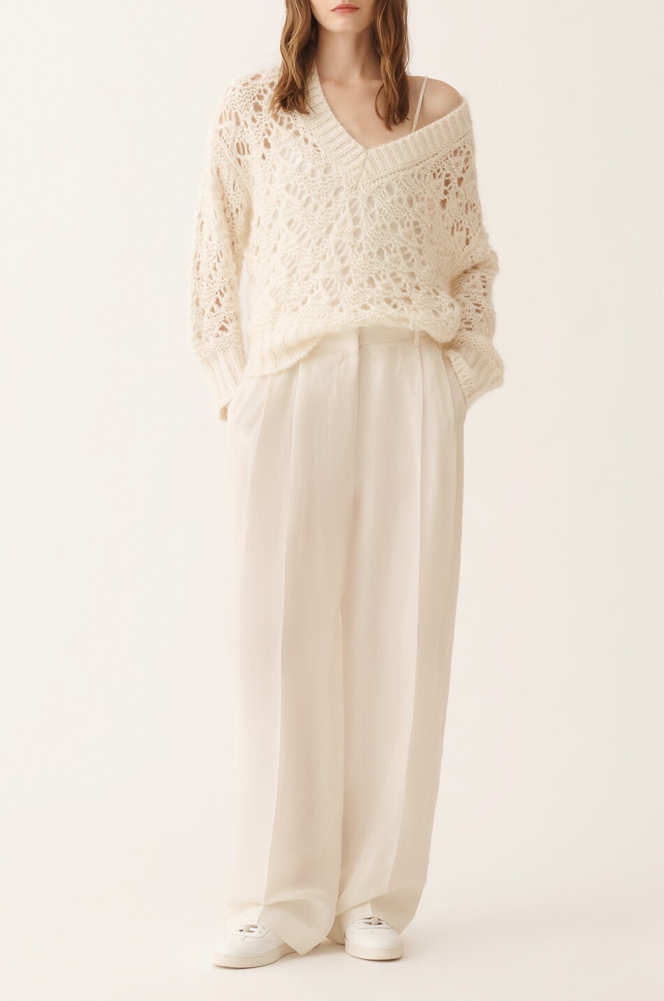 FABIANA FILIPPI Pull ajouré ample à col V en fil Platinum et mohair Femme BLANC CASSE 3