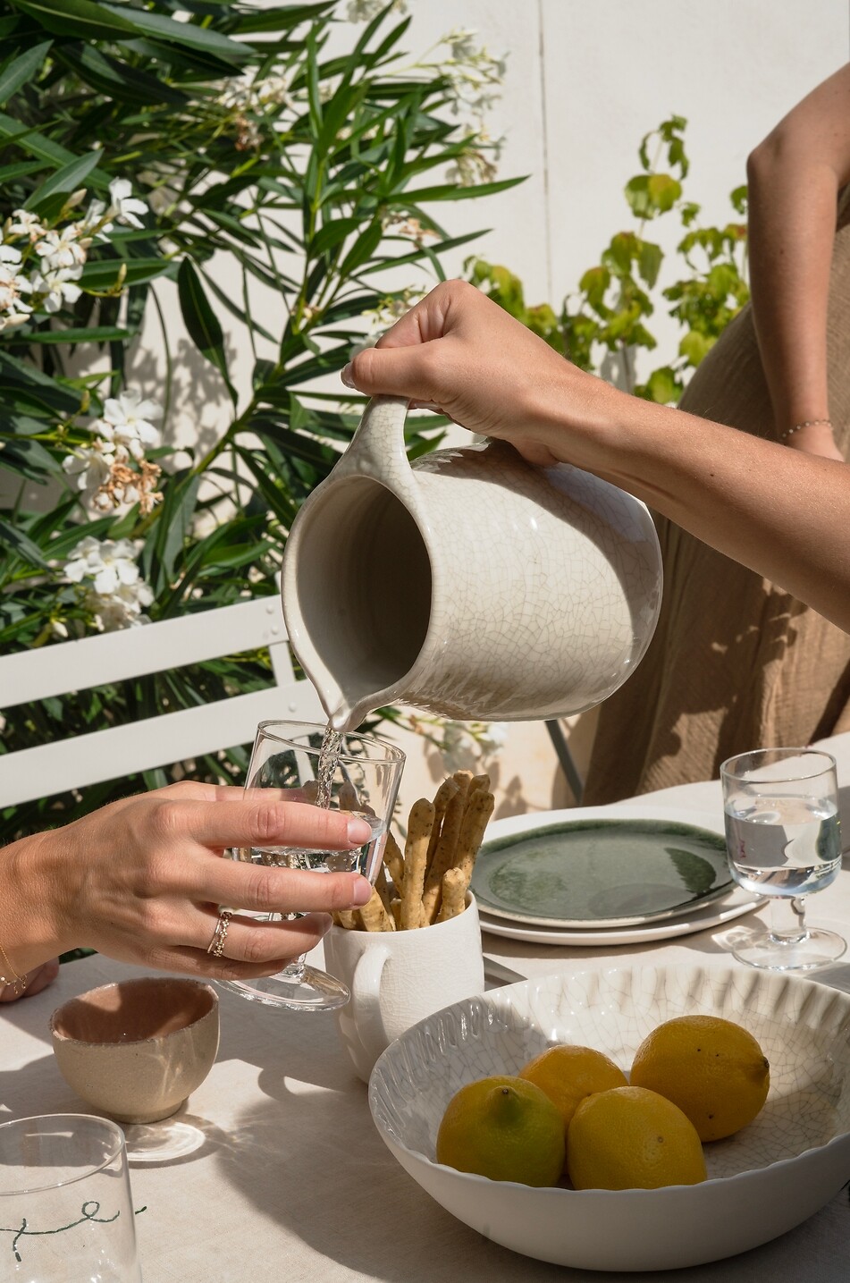 JARS Pichet en grès émaillé Dashi Quartz Maison BLANC 5