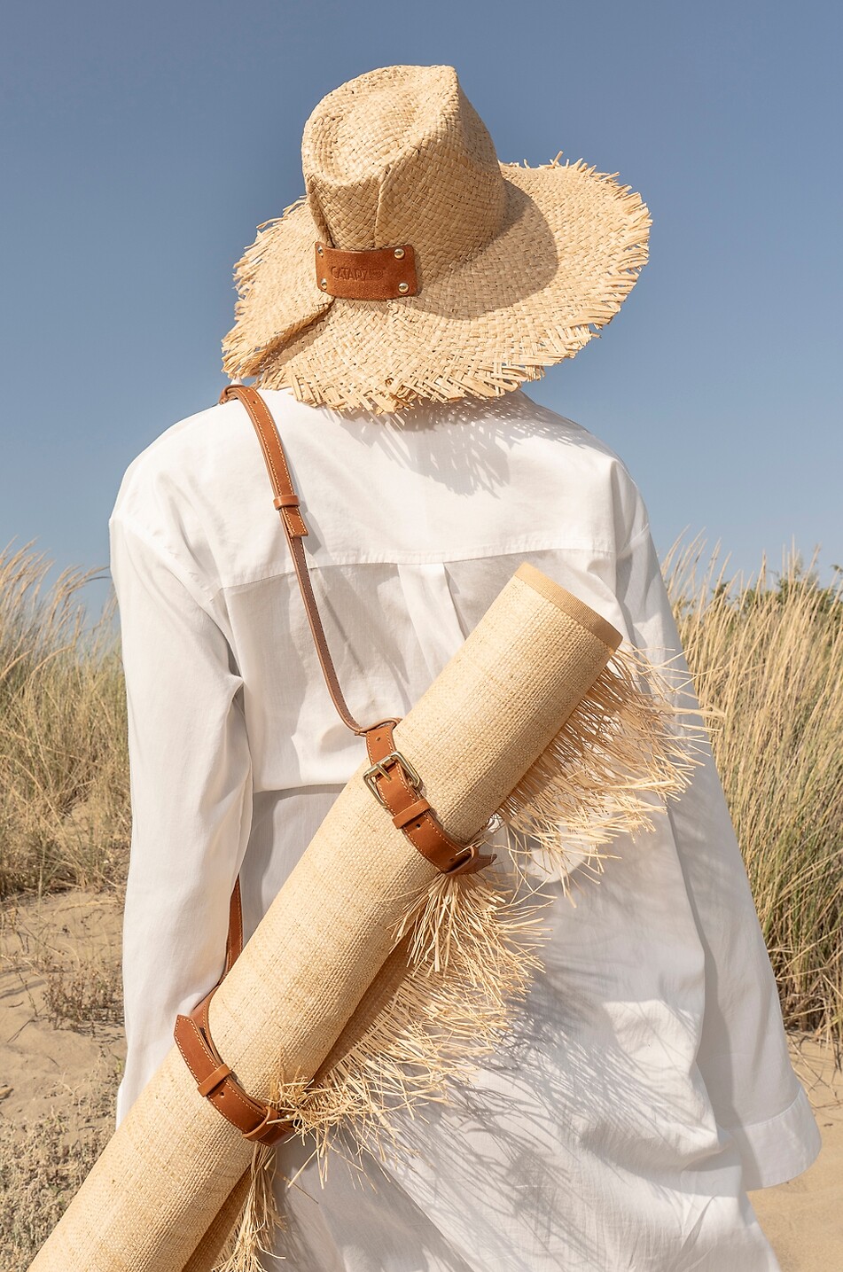 CATARZI 1910 Antanarivo frayed gathered raffia fedora hat Women Light beige 3