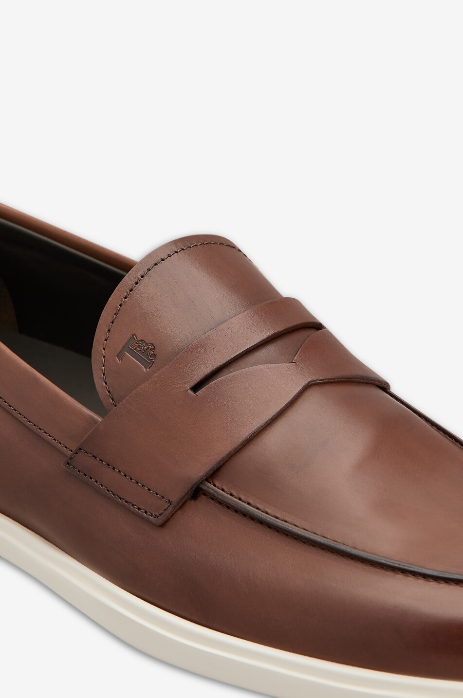 TOD'S Gommino smooth calfskin leather loafers Men MEDIUM BROWN 4