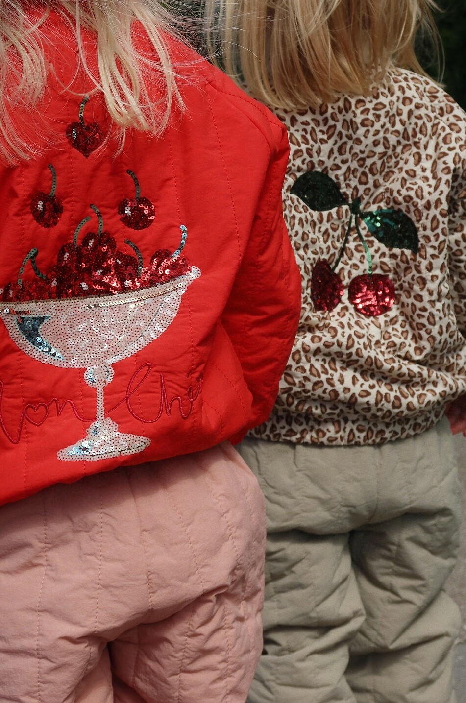 KONGES SLØJD Paillettenbestickte Mädchen-Bomberjacke Juno Leo Mädchen Braun 4