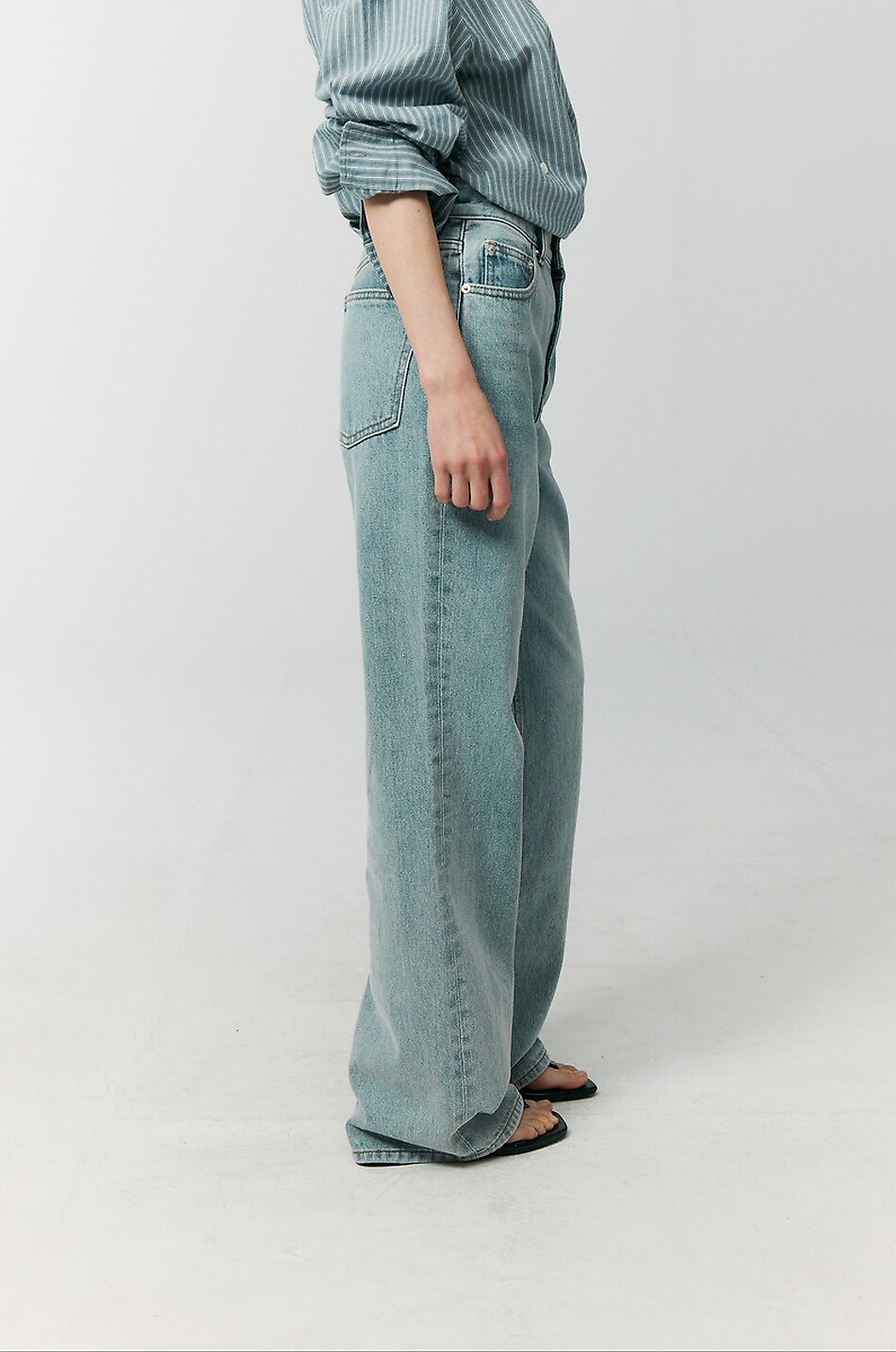 DUNST Jean évasé décontracté en denim de coton délavé Femme BLEU CLAIR 8