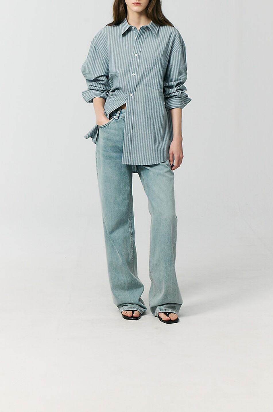 DUNST Jean évasé décontracté en denim de coton délavé Femme BLEU CLAIR 3