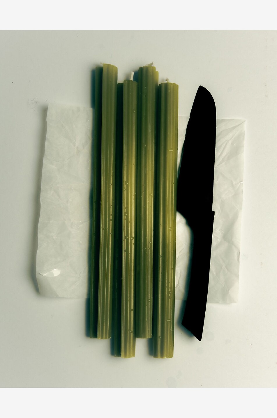 MAISON BALZAC Lot de 4 chandelles The Asparagus Bunch Olive Maison VERT 3