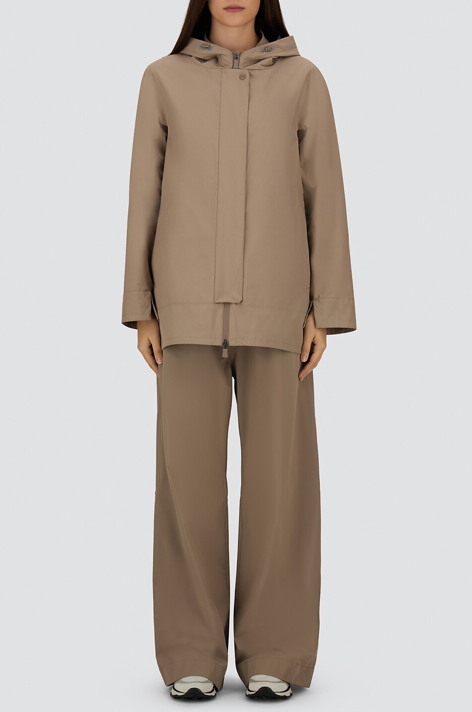 HERNO Kurze Parka mit Kapuze aus technischem Gewebe Damen HELLBRAUN 3