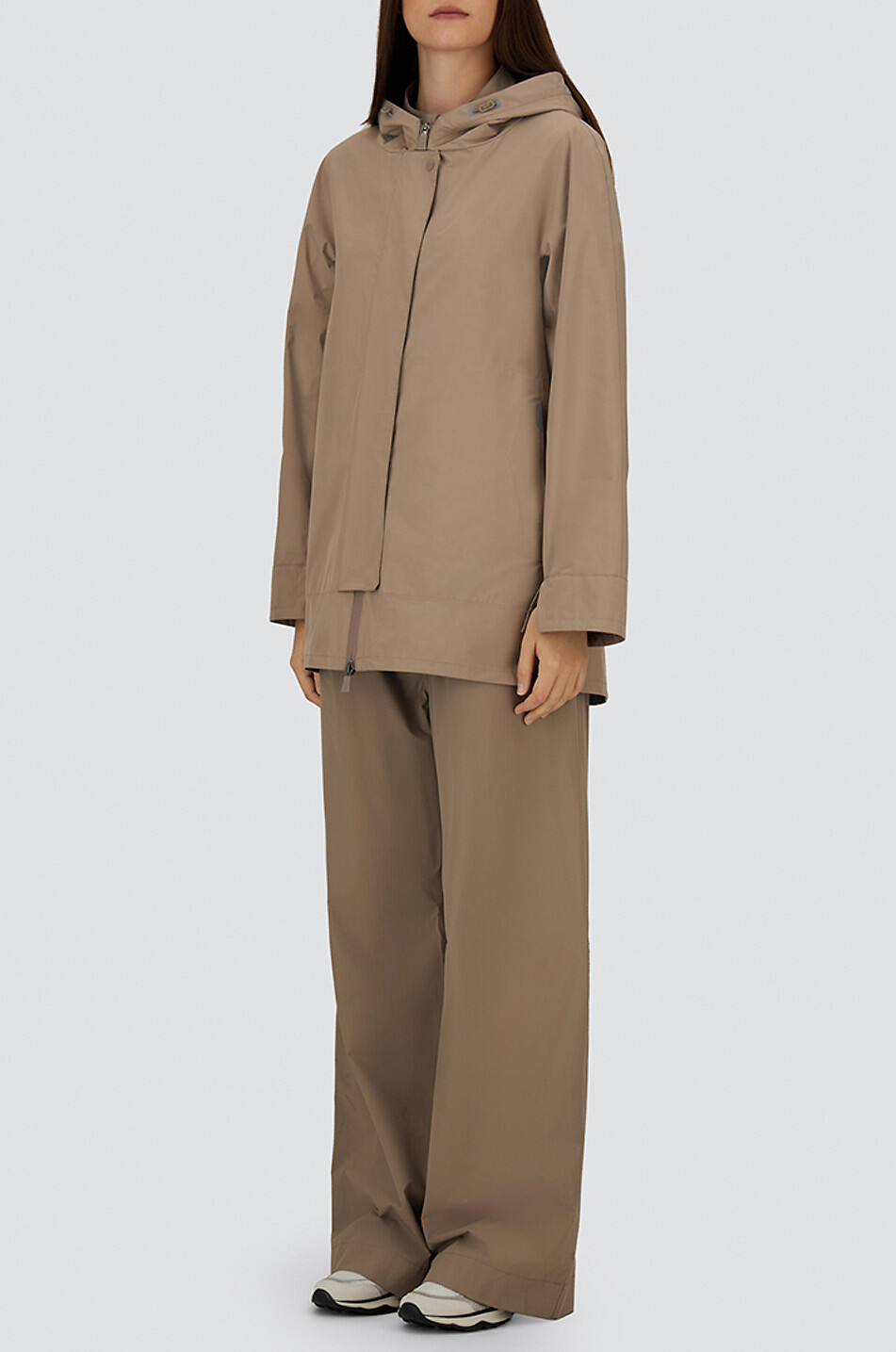 HERNO Kurze Parka mit Kapuze aus technischem Gewebe Damen HELLBRAUN 5