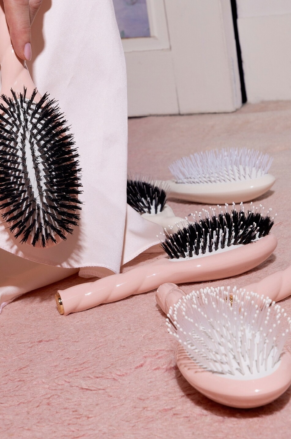 LA BONNE BROSSE Pflege- und Glanz-Haarbürste Nr. 01 L'Universelle Rose Poudré Large Unisex ROSA 5