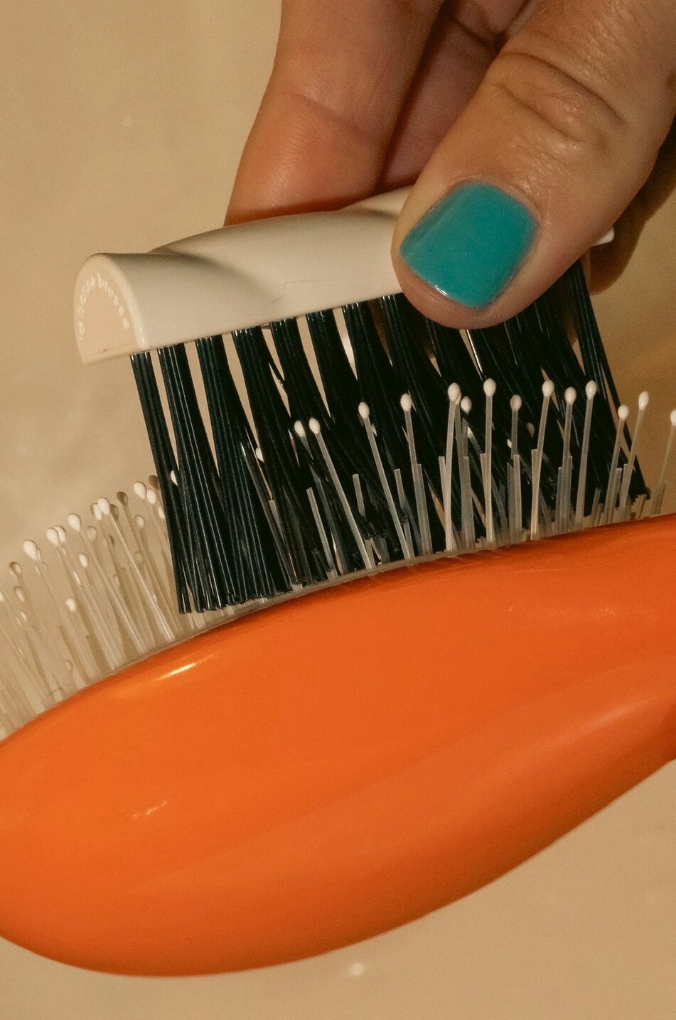 LA BONNE BROSSE Brosse de nettoyage pour brosse à cheveux Unisexe Incolore 4