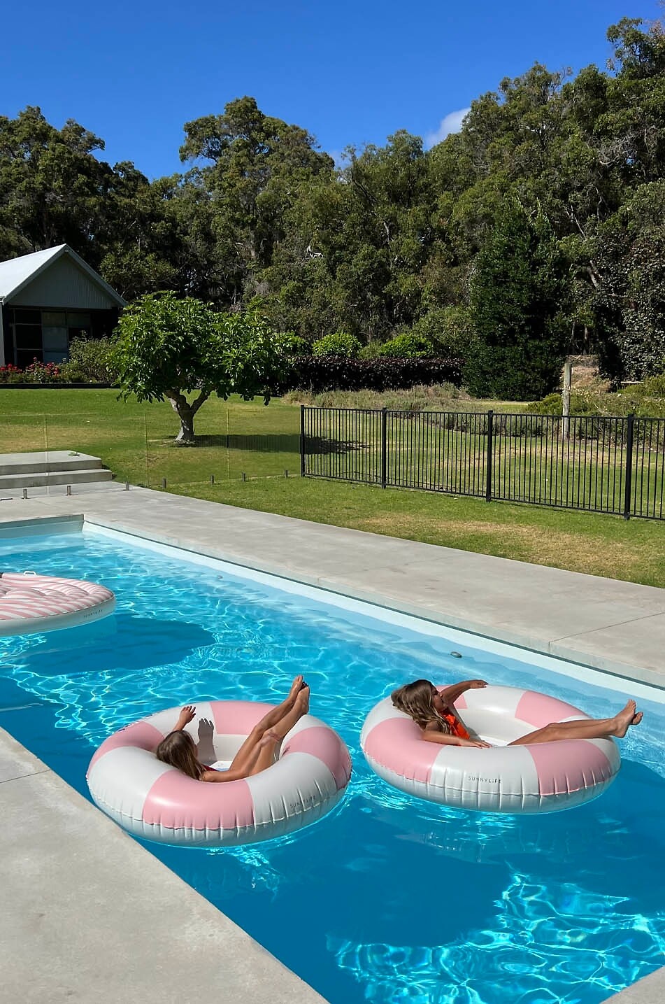 SUNNYLIFE Pool Ring - Stole My Heart Pink large pool ring Unisex LIGHT PINK 3