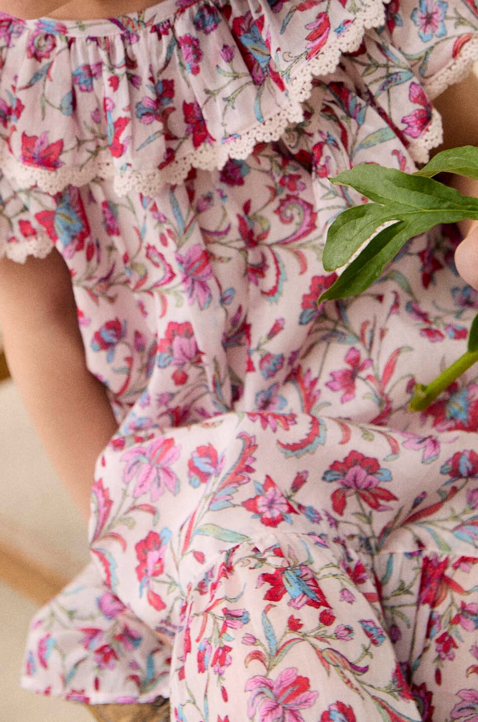 LOUISE MISHA Natiyana girls' short floral printed organic cotton dress Girl Light beige 5