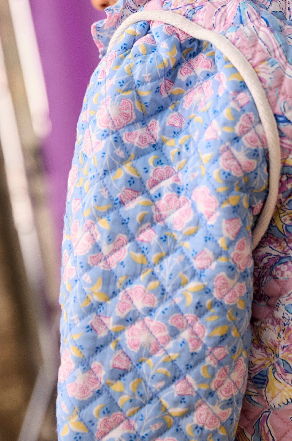 LOUISE MISHA Geblümte leichte Mädchen-Steppjacke aus Bio-Baumwolle Joulia Mädchen ROSA 4