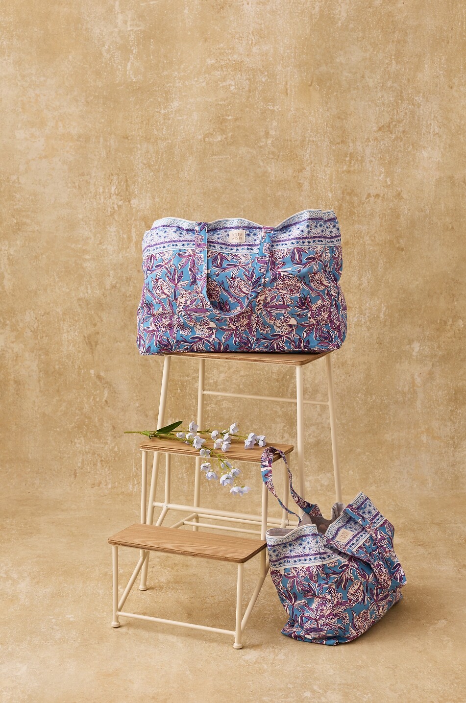 LOUISE MISHA Beverly floral cotton trapeze tote bag Women BLUE 4