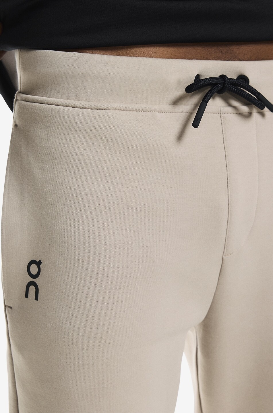 ON Focus Tech technical fabric joggers Men BEIGE 5