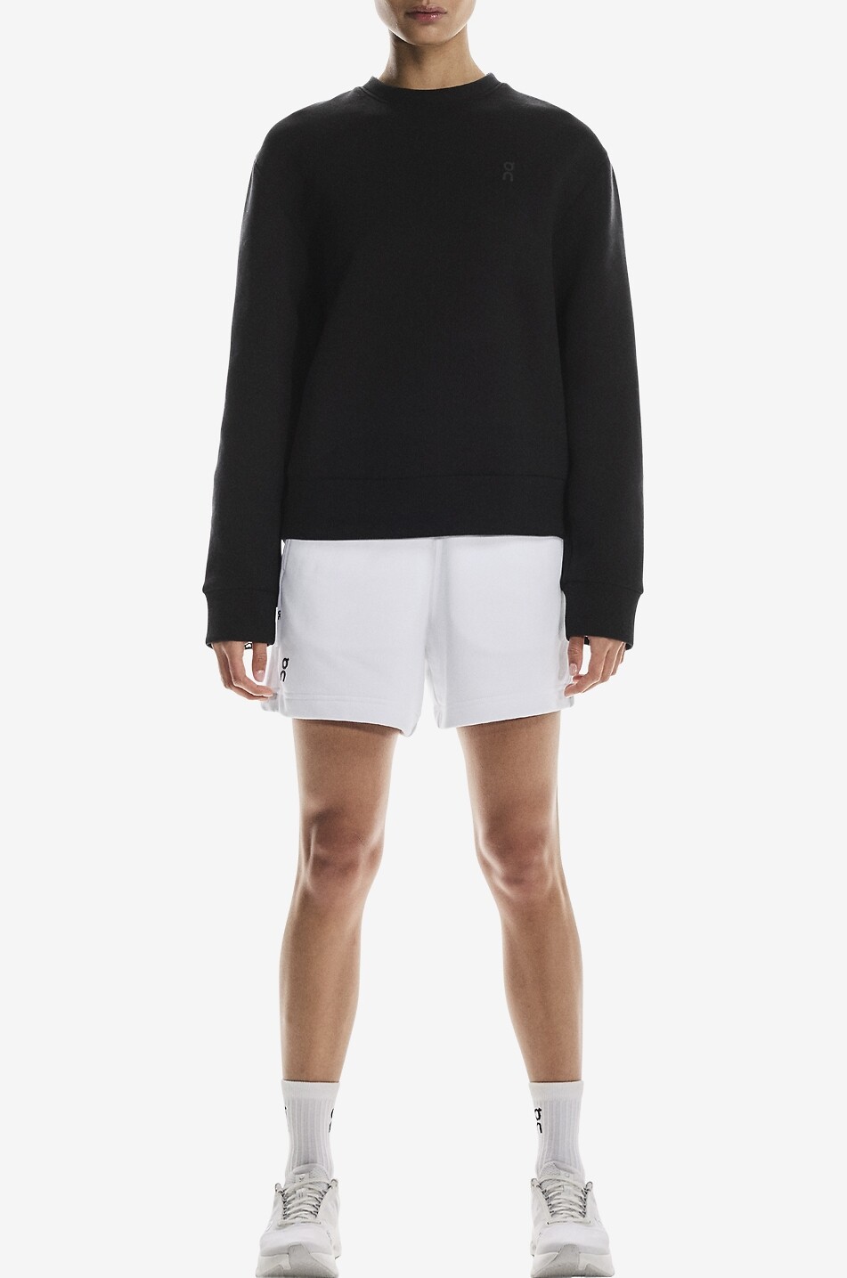 ON Pull à col rond en tissu technique Focus Tech Crew Femme NOIR 4