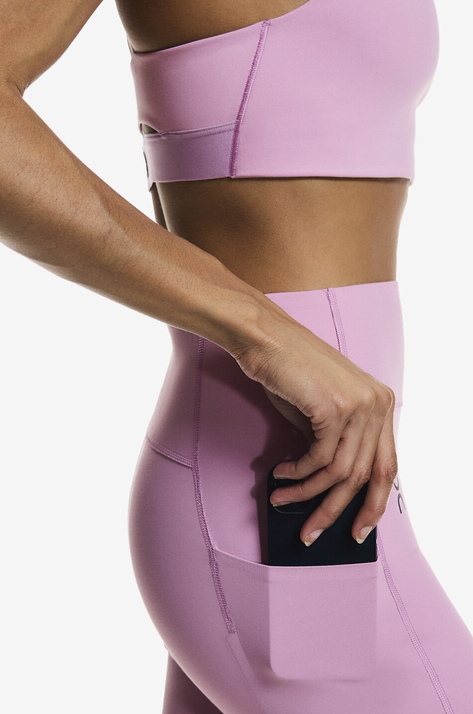 ON Studio Flared Tights technical fabric flared sports trousers Women LIGHT PURPLE 5