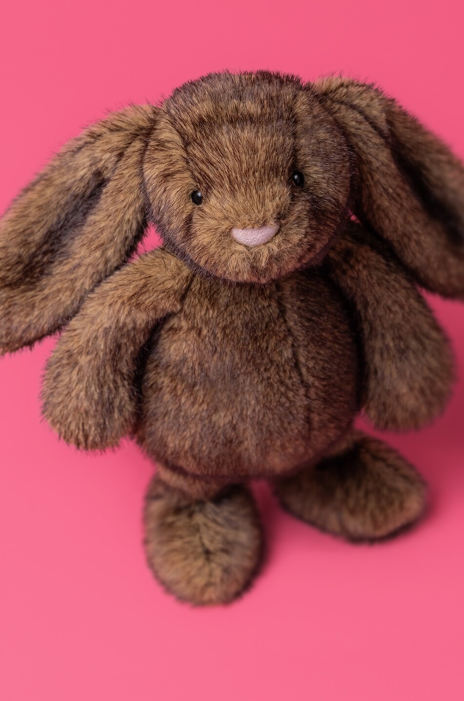 Hoppleston Luxe Bunny rabbit soft toy - JELLYCAT - DARK BROWN