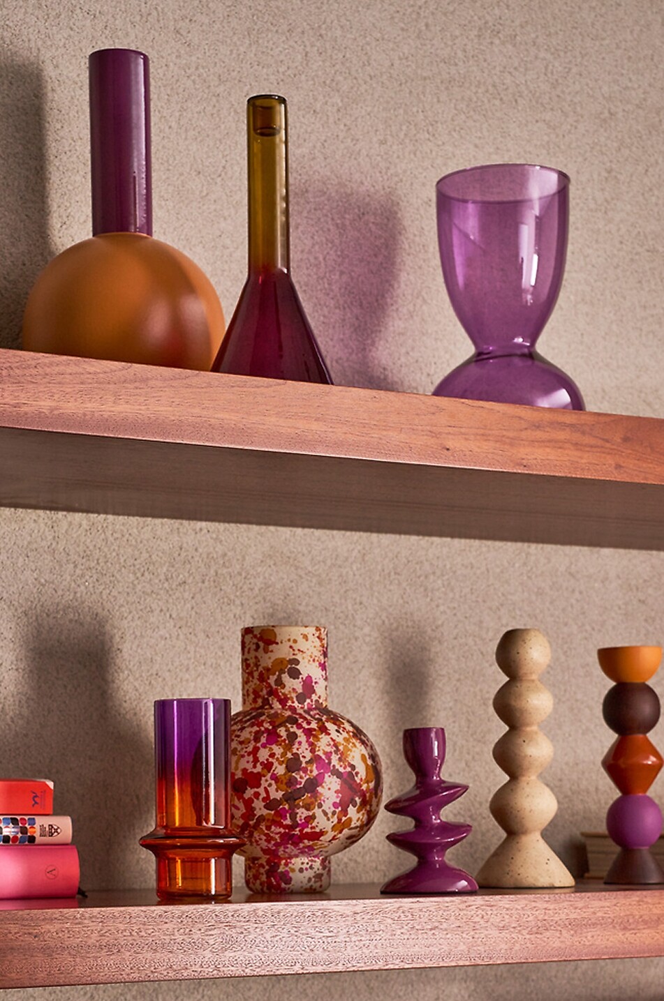 URBAN NATURE CULTURE AMSTERDAM Kerzenhalter aus Mangoholz Leken Haus BUNT 3