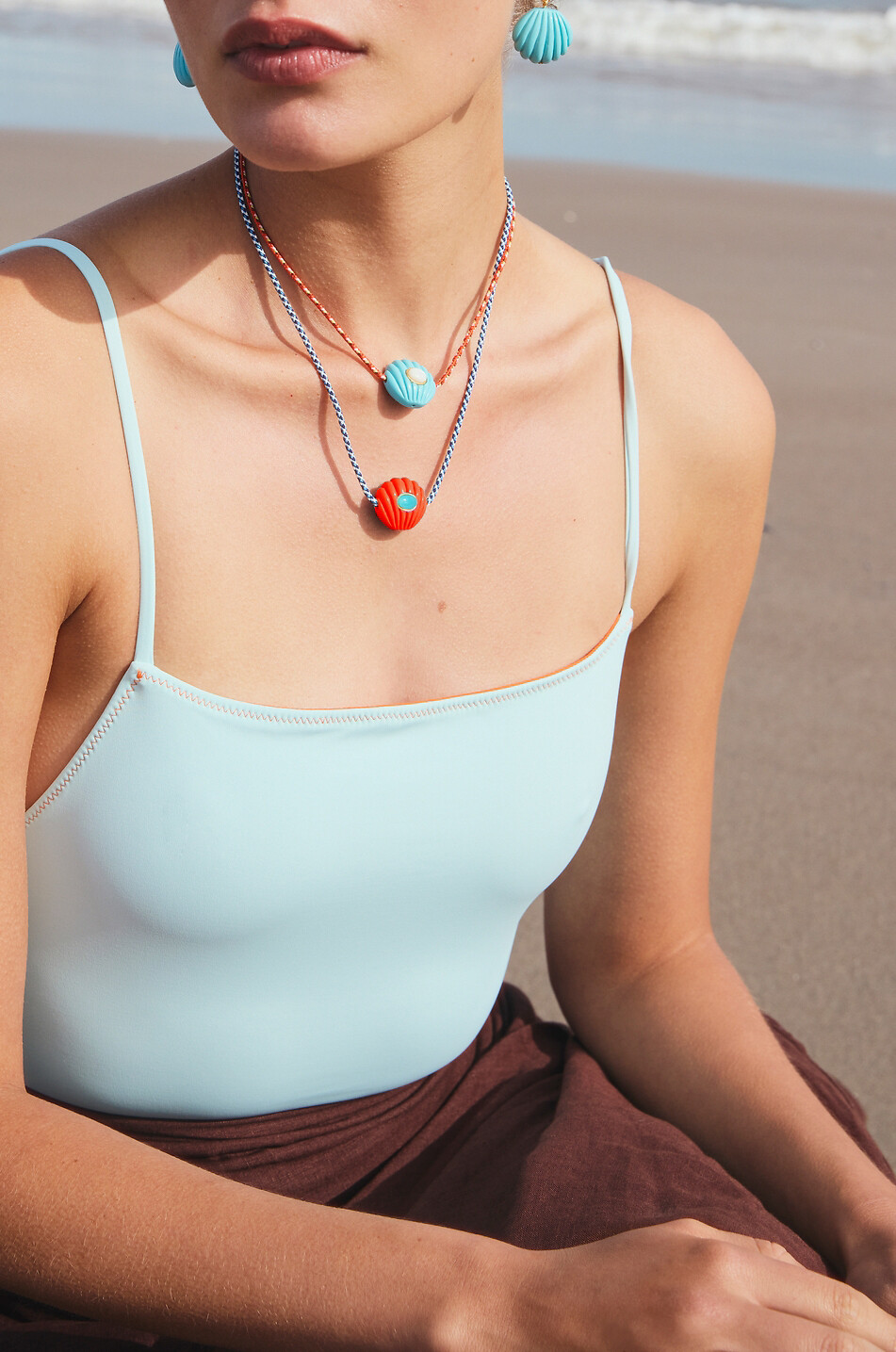LIZZIE FORTUNATO Boucles d'oreilles pendantes dorées Kai Pool Femme BLEU CLAIR 2
