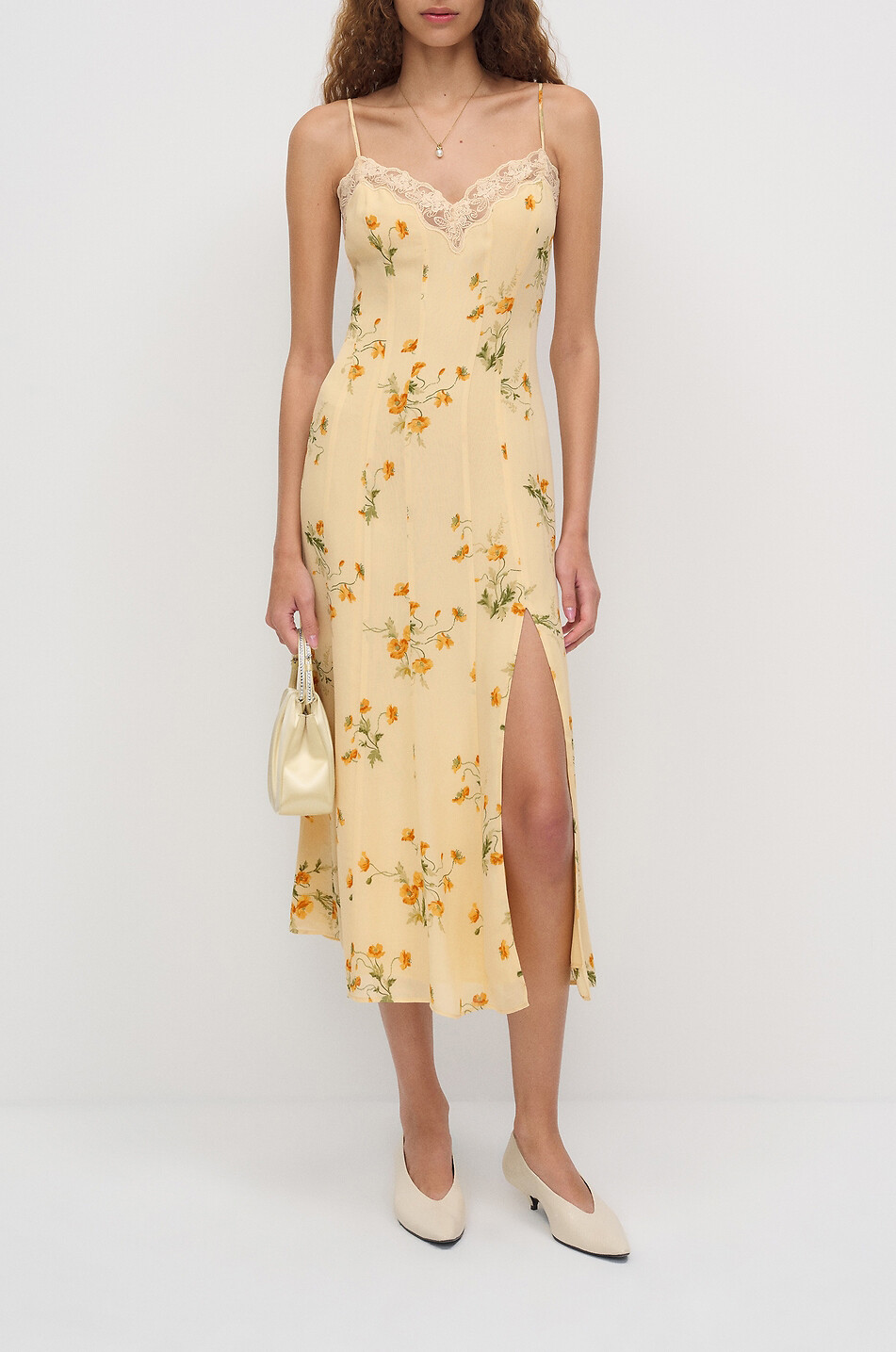 REFORMATION Robe lingerie midi cintrée en crêpe fleurie Lucine Femme MULTICOLORE 2