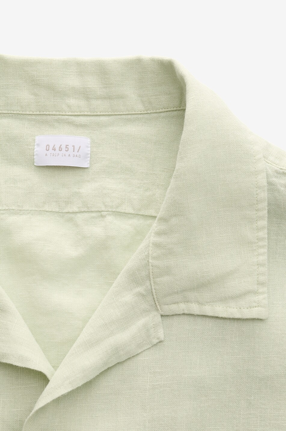 04651/ Straight Cuban collar linen shirt Men LIGHT KHAKI 3