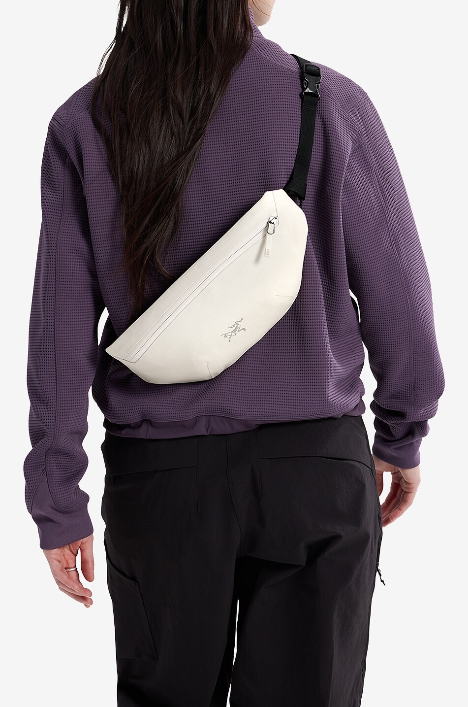 ARC'TERYX Granville shoulder bag with adjustable strap Women Light beige 3