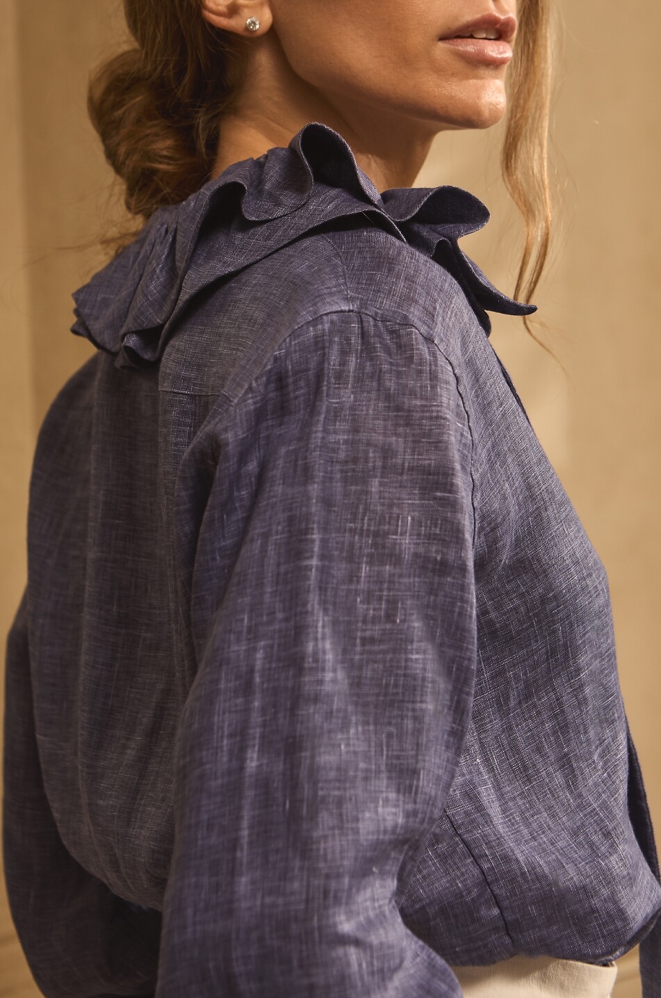 BOURRIENNE PARIS X Chemise ajustée à col à ruches en lin Pastel Femme BLEU FONCE 5