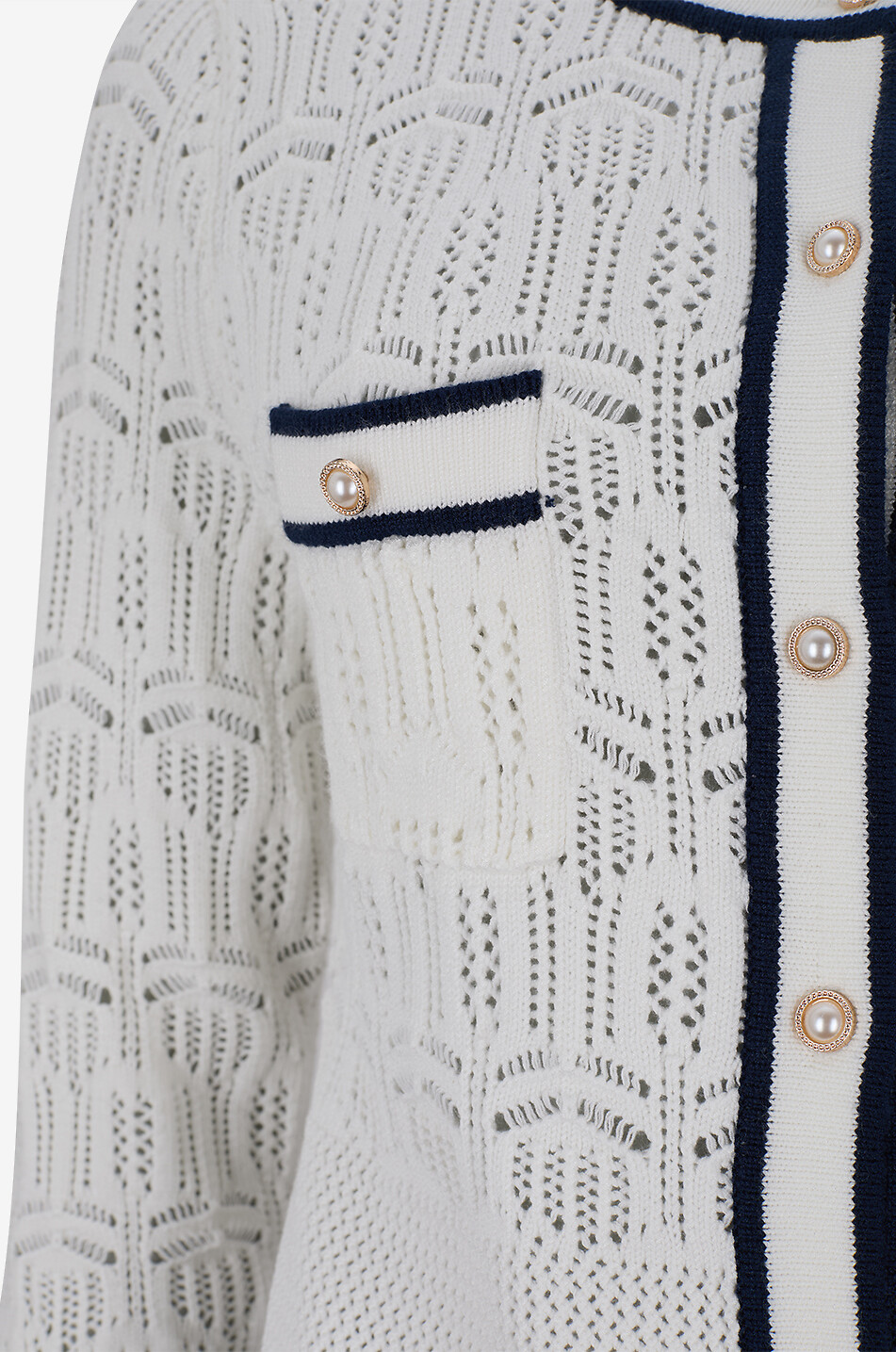 BONGENIE Cardigan mit Rundhalsausschnitt aus Lochmuster-Strick Damen WEISS 3