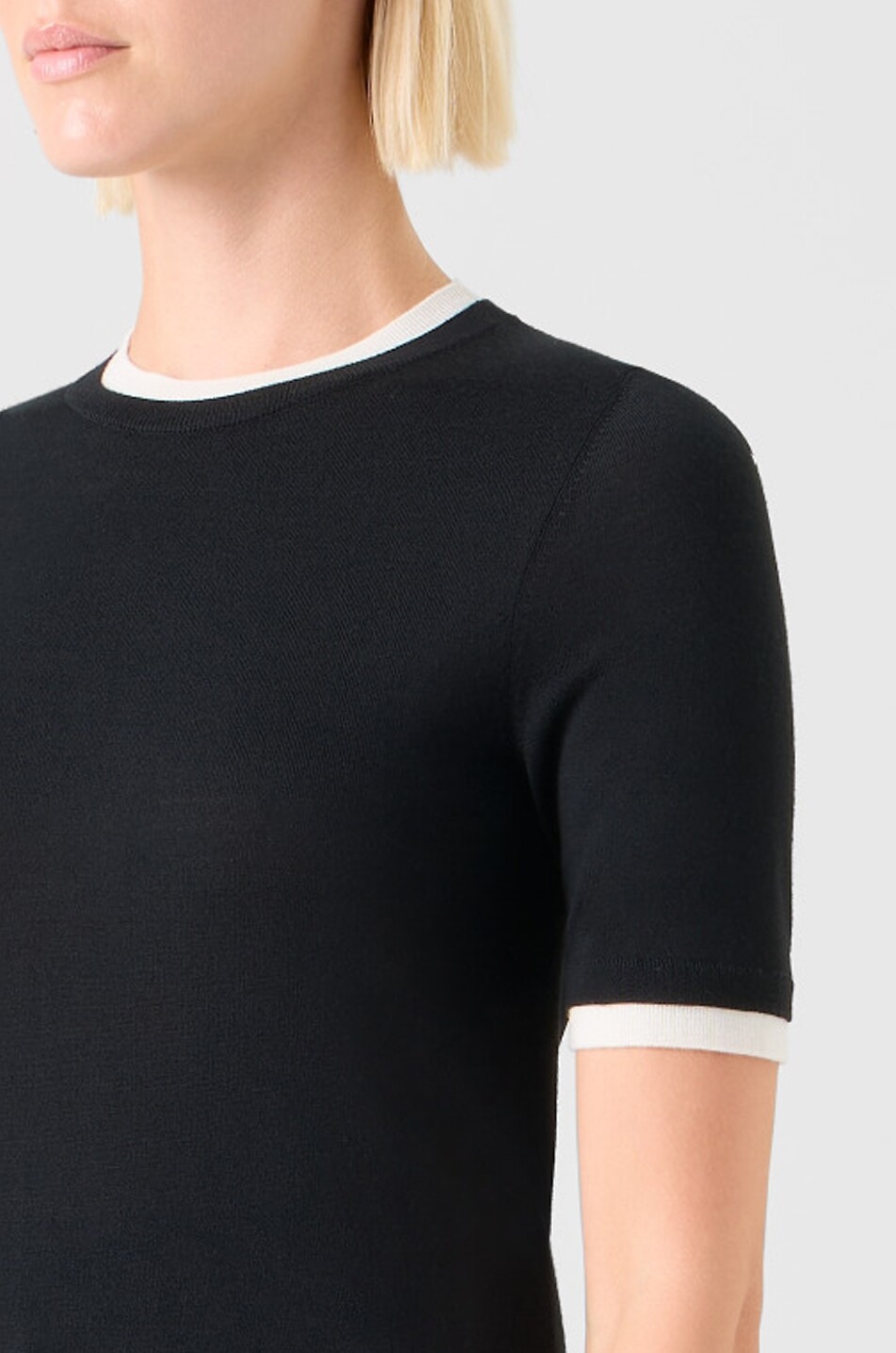 AKRIS PUNTO Short-sleeved virgin wool jumper with contrast trims Women BLACK 5