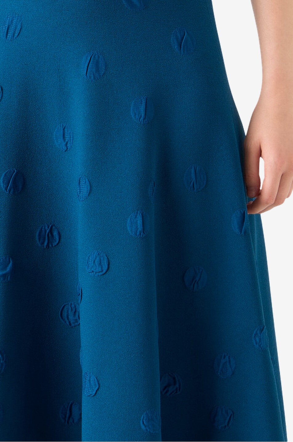 AKRIS PUNTO Ärmelloses Midi-Strickkleid mit 3D-Tupfen Damen MITTELBLAU 5