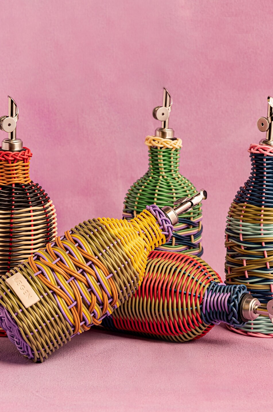 MAEGEN Bouteille pour huile en verre avec bec verseur Maegen Maison MULTICOLORE 4