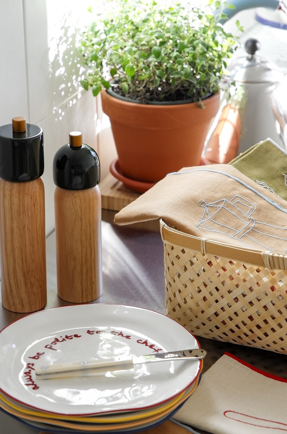 MAEGEN Moulin à sel et poivre en bois et céramique Maegen Maison MULTICOLORE 3