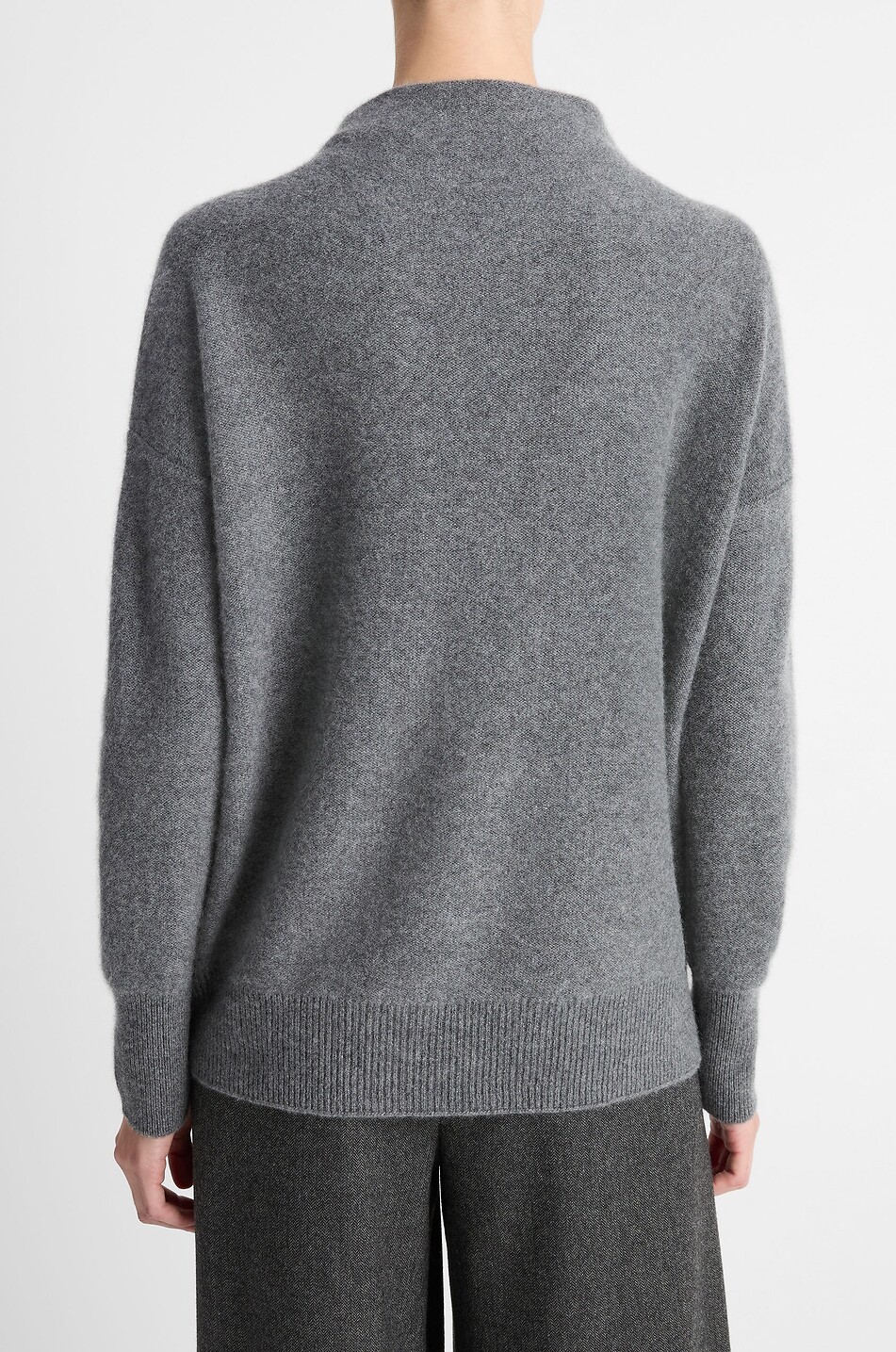 VINCE Pull à col cheminée en cachemire Femme GRIS 4