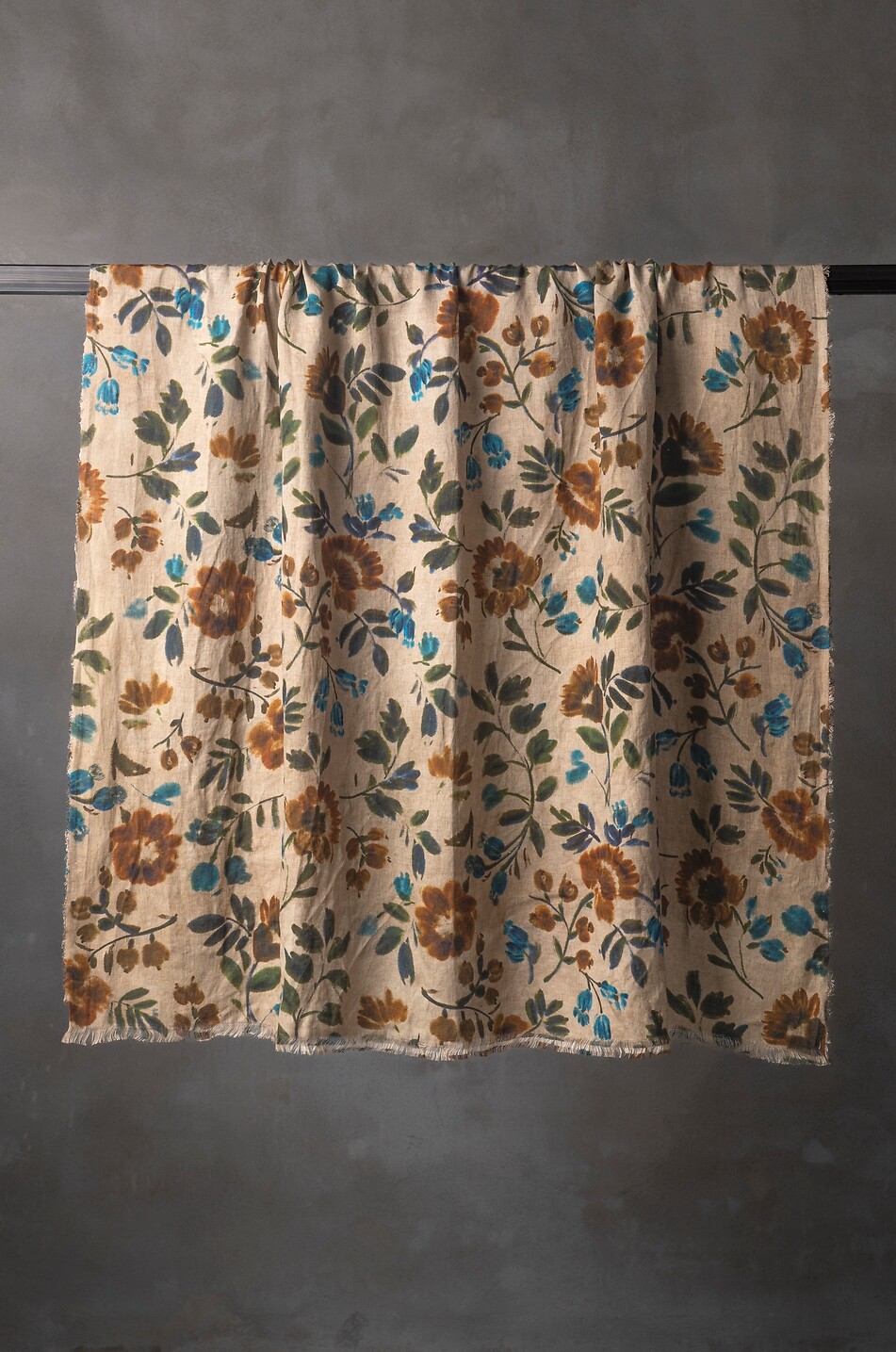 THE HOUSE OF LYRIA Plaid en lin à motifs floraux Firmamento - 190 cm Maison MULTICOLORE 2
