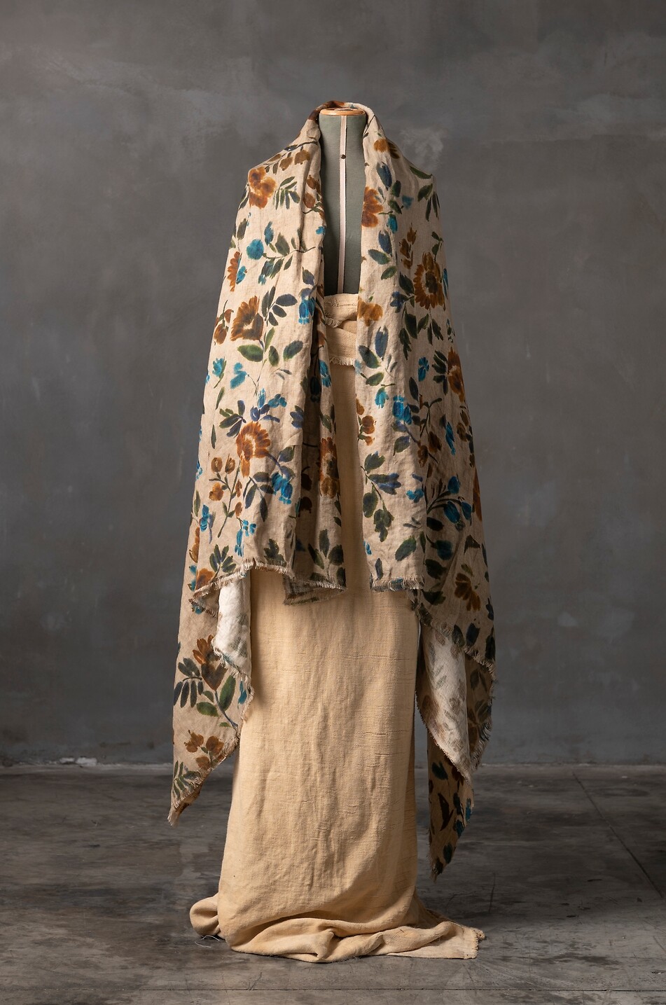 THE HOUSE OF LYRIA Plaid en lin à motifs floraux Firmamento - 190 cm Maison MULTICOLORE 5