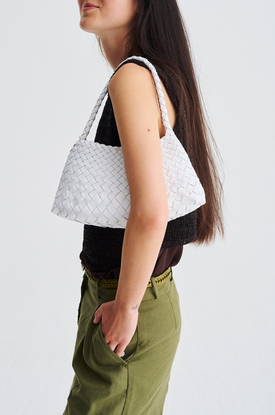 DRAGON Rosanna woven buffalo leather shoulder bag Women WHITE 3