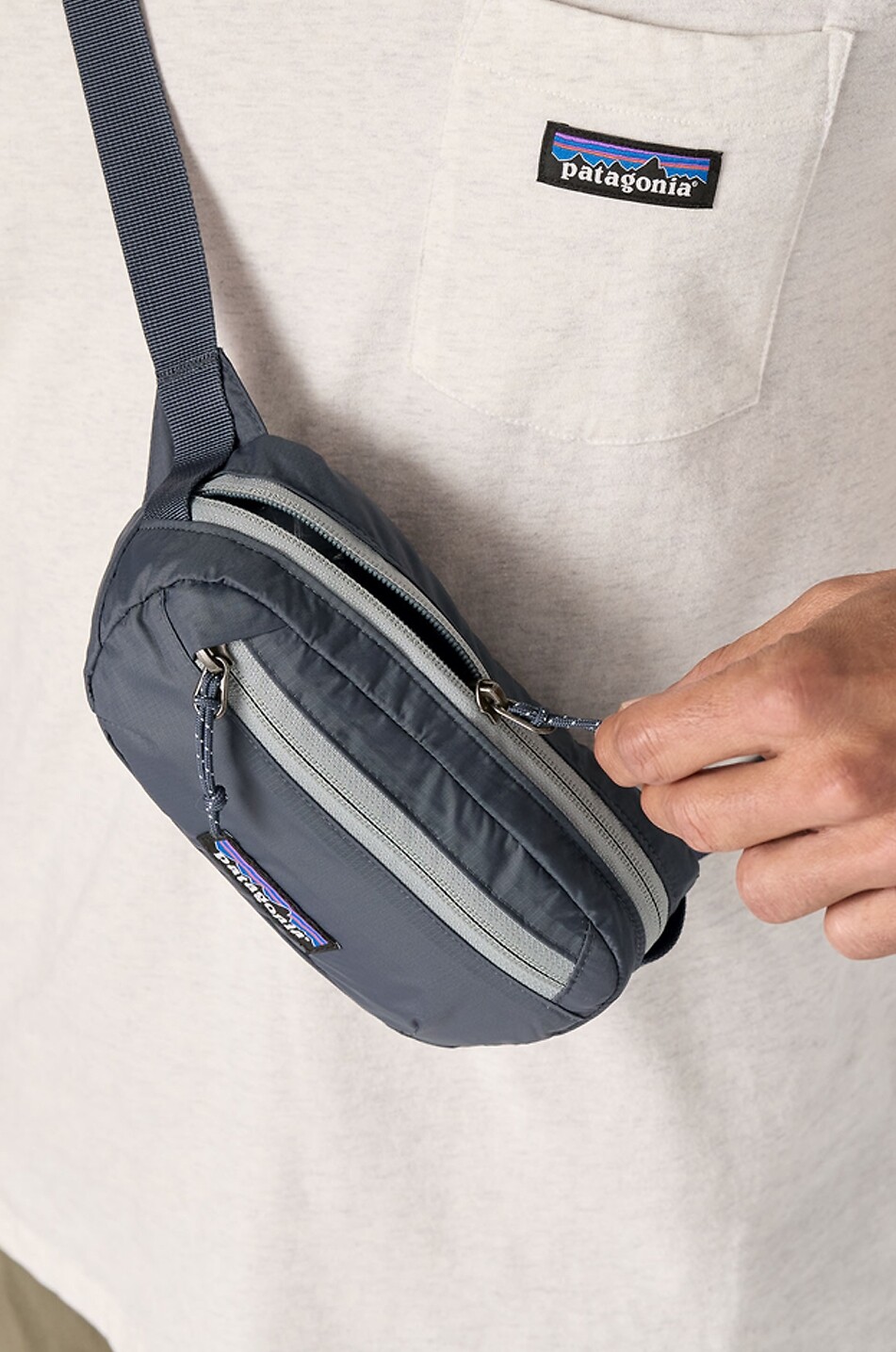 PATAGONIA Gürteltasche Terravia Mini Damen DUNKELBLAU 6