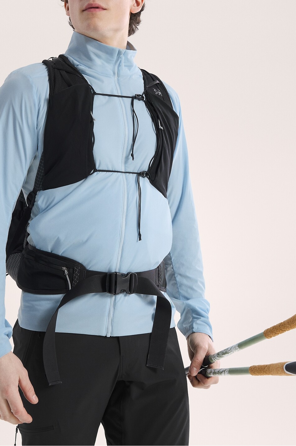 ARC'TERYX Atom SL fitted windproof jacket with stand collar Men LIGHT BLUE 7
