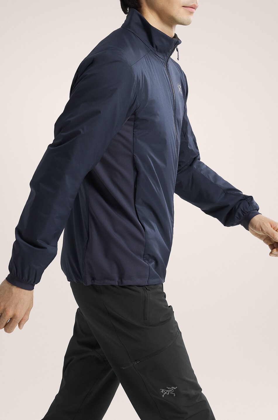 ARC'TERYX Atom fitted nylon windbreaker jacket with stand-up collar Men BLACK 4