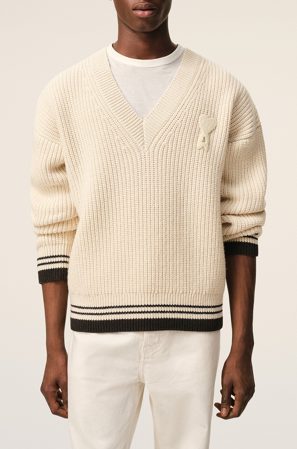 AMI Ami De Coeur wool and cotton V-neck jumper Men EGGSHELL 5