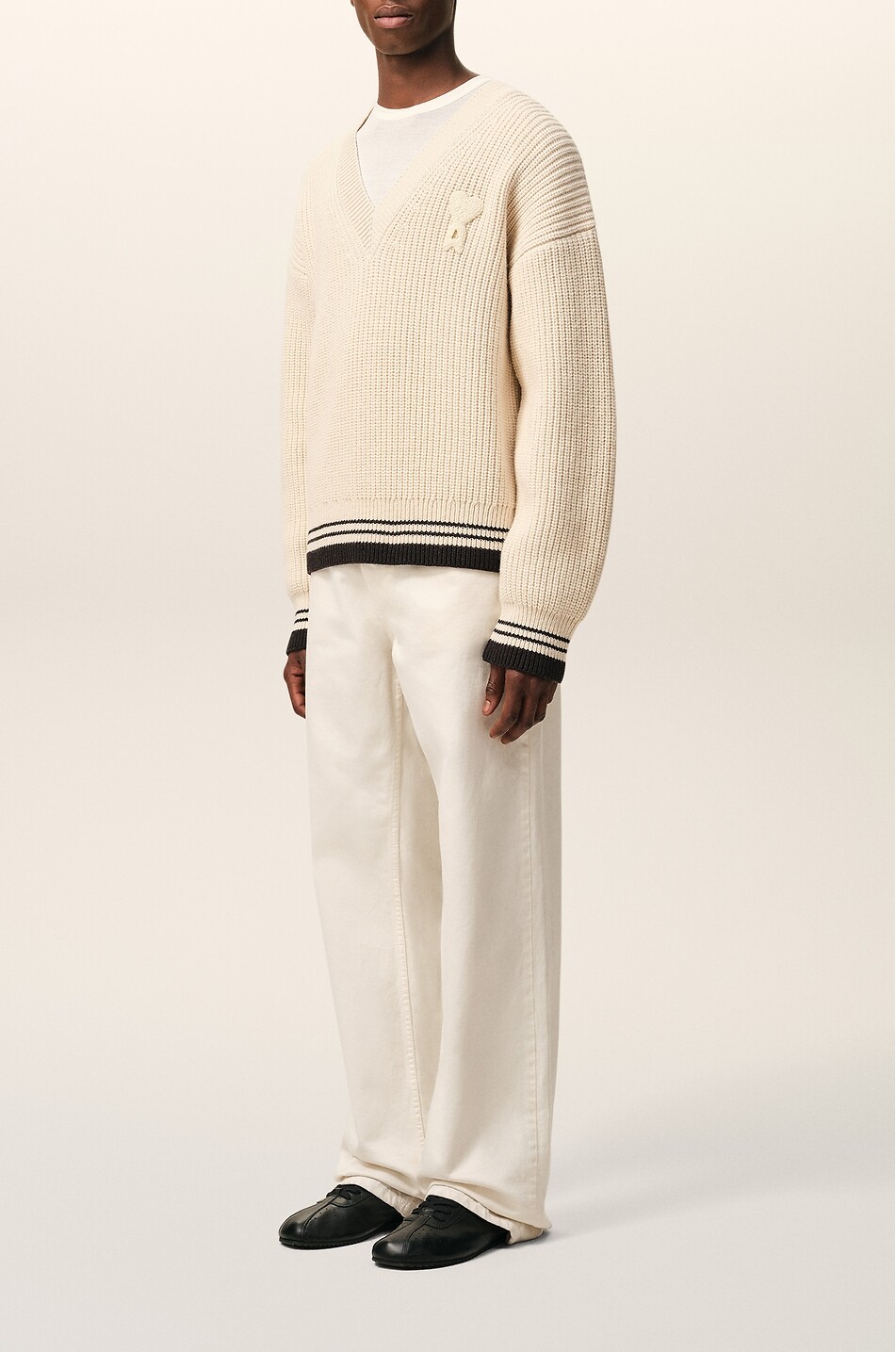 AMI Ami De Coeur wool and cotton V-neck jumper Men EGGSHELL 6