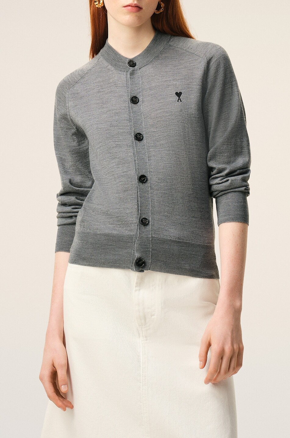 AMI Cardigan mit Rundhalsausschnitt aus Wolle Ami De Coeur Damen GRAU 5