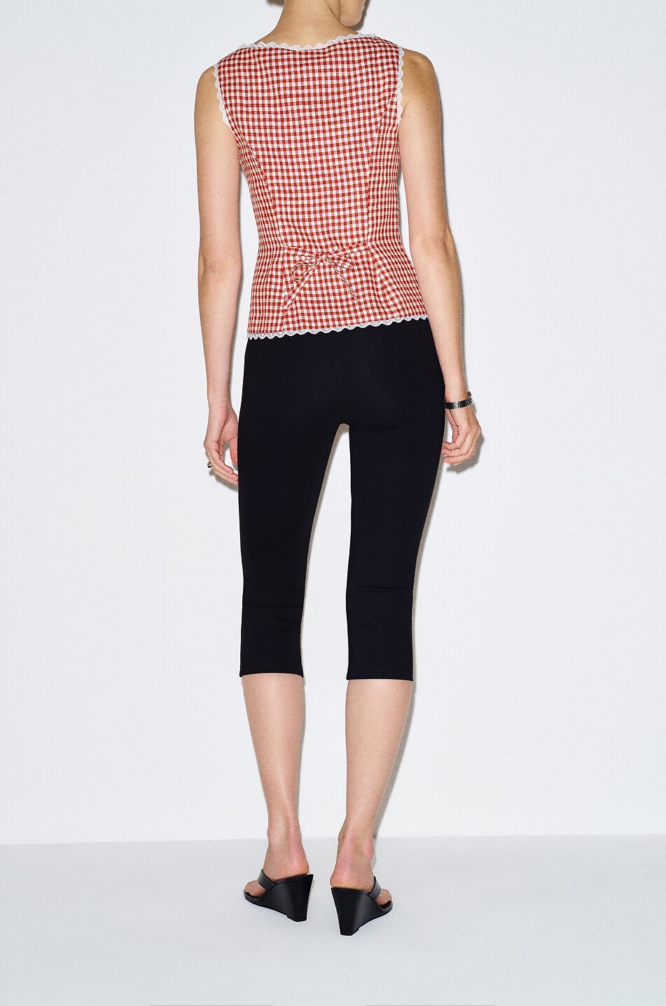 REFORMATION Top sans manches à carreaux vichy en lin et dentelle Amela Femme ROUGE 3