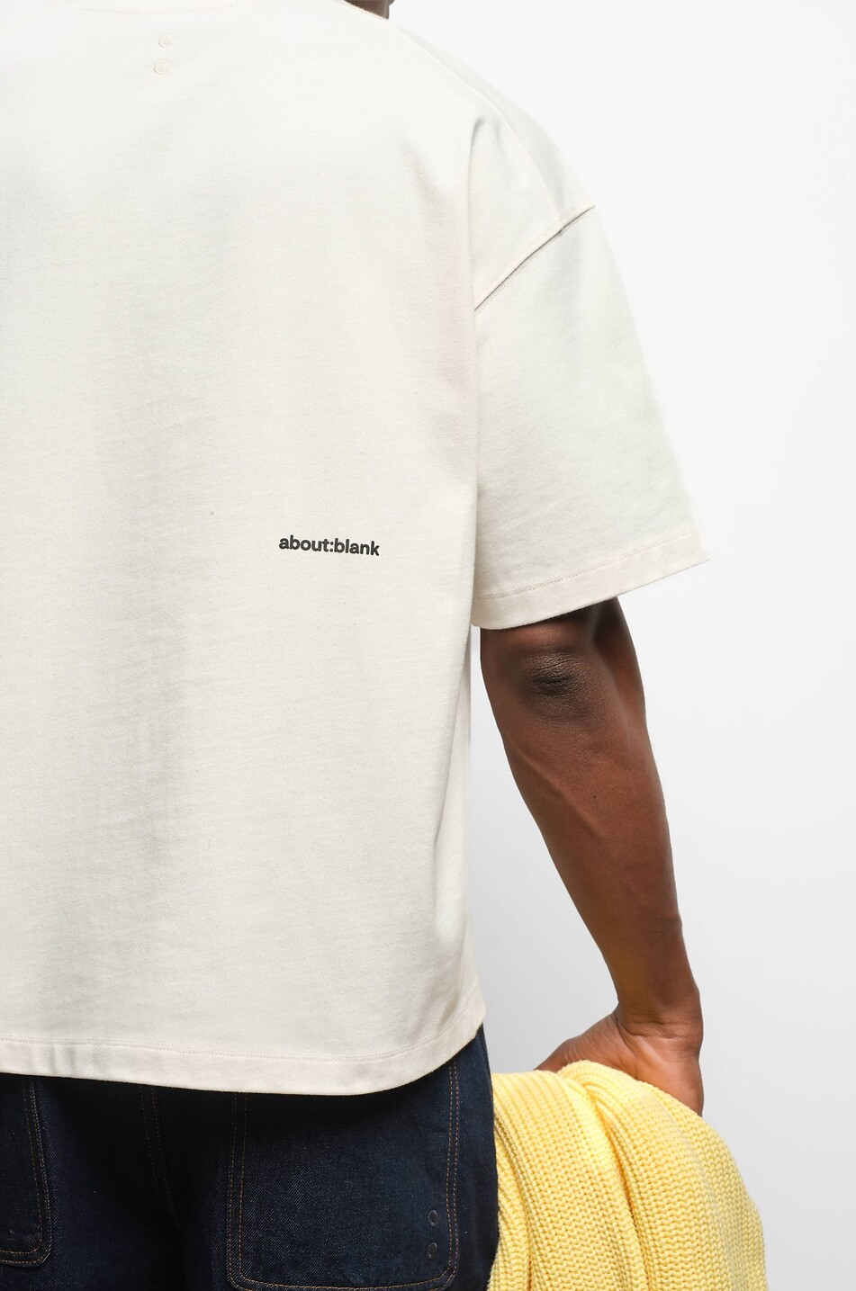 ABOUT:BLANK T-Shirt mit Stehkragen Boxy-Schnitt aus Baumwolle Herren WEISS 5