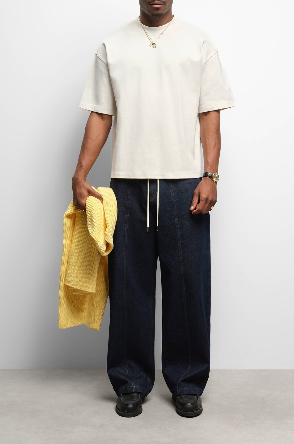 ABOUT:BLANK T-Shirt mit Stehkragen Boxy-Schnitt aus Baumwolle Herren WEISS 3
