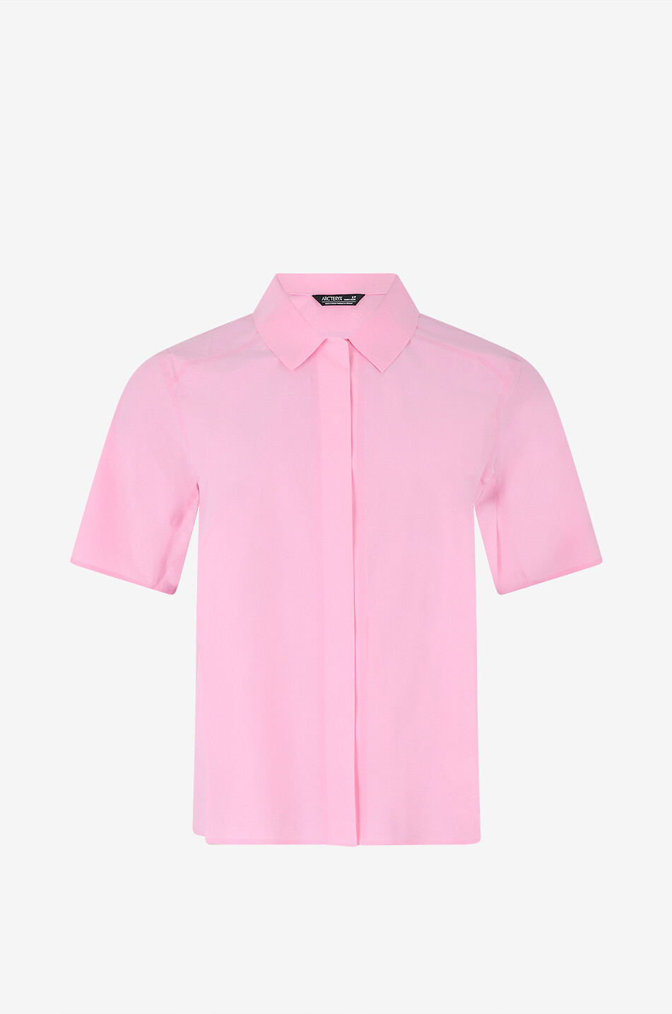Olia fitted short-sleeved shirt in technical fabric
