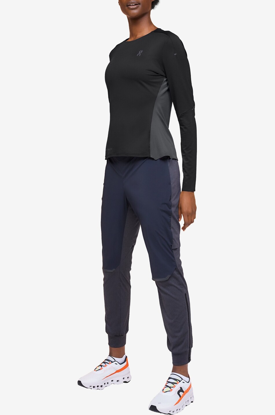 ON Langärmeliges Rundhals-T-Shirt Performance Damen SCHWARZ 5